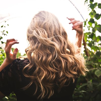 5 trucos para cuidar las extensiones de pelo natural