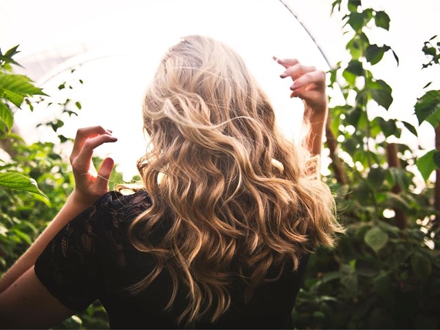 5 trucos para cuidar las extensiones de pelo natural