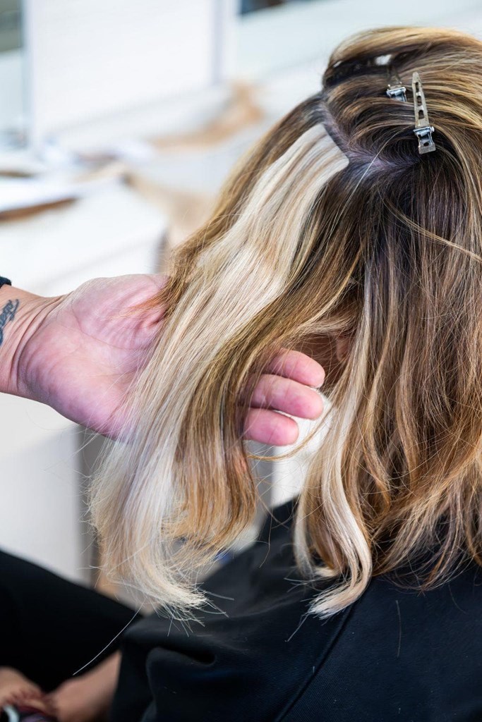 6 consejos para cuidar tus extensiones durante las vacaciones de verano