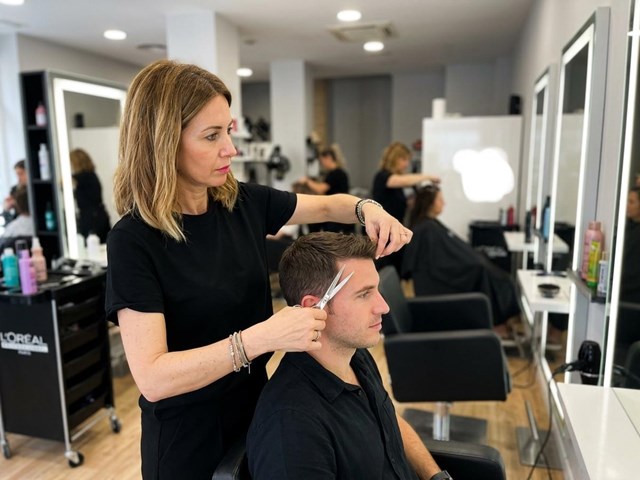 Asesoramiento en cortes de cabello en Vigo adaptado a tu rostro