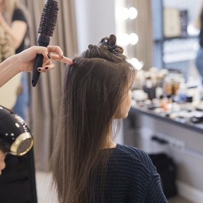 ¿Cabello frágil y seco? Tratamientos de hidratación para tu melena