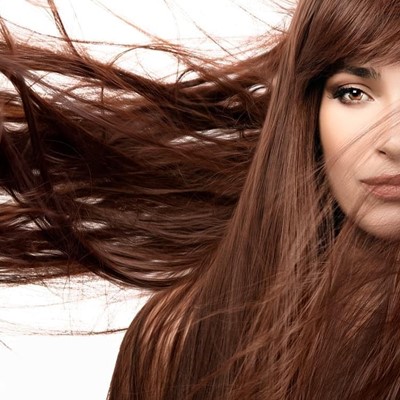 Cómo peinar las extensiones de pelo natural Hairdreams
