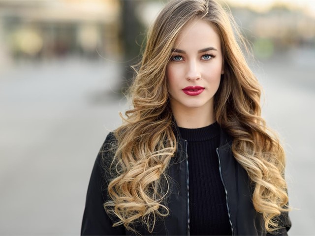 ¿Cuánto cuestan las extensiones de pelo natural?