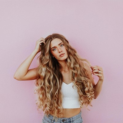 ¿Cuánto tiempo puedo llevar puestas extensiones de pelo natural?