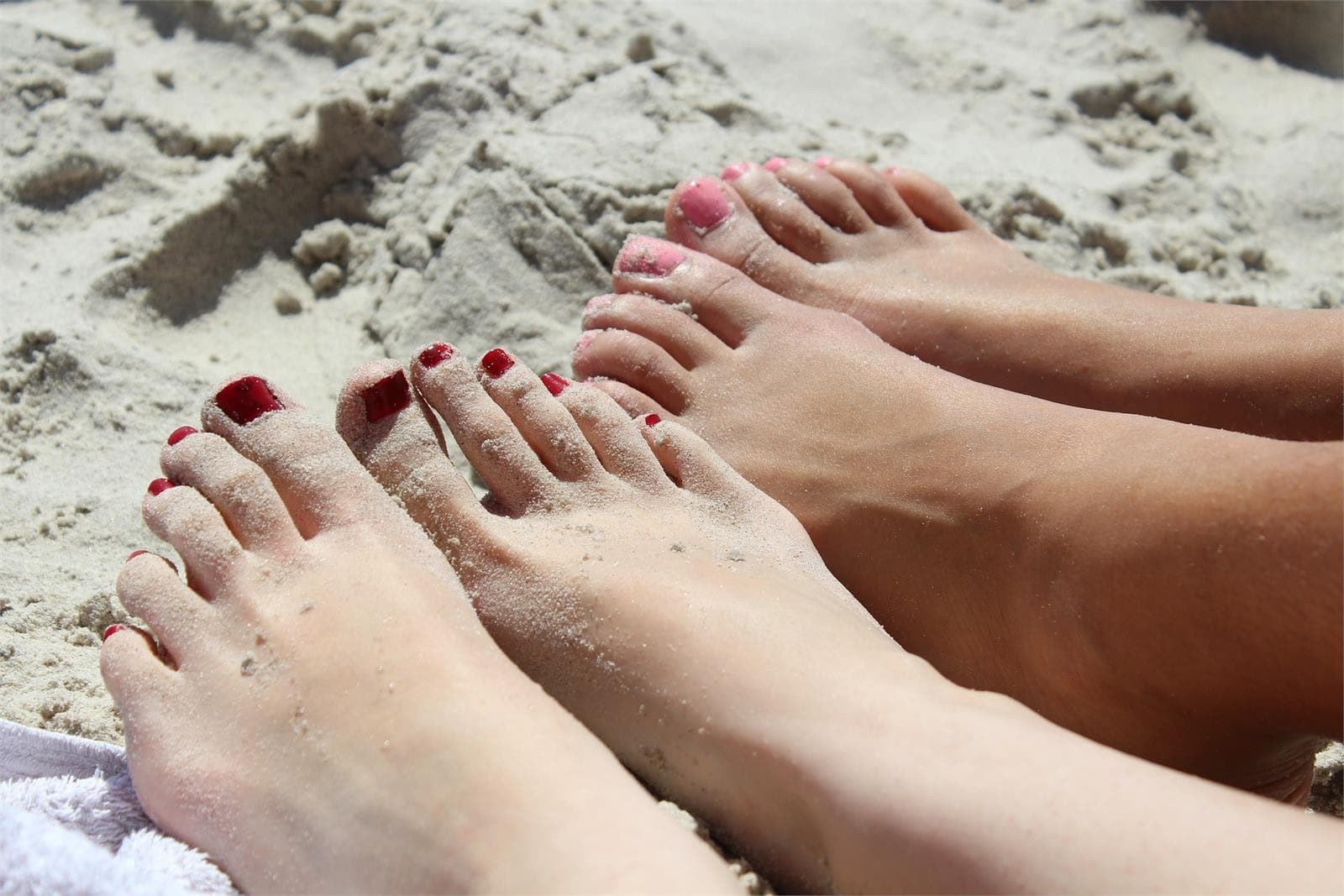 Cuidamos tus pies para el verano - Imagen 1
