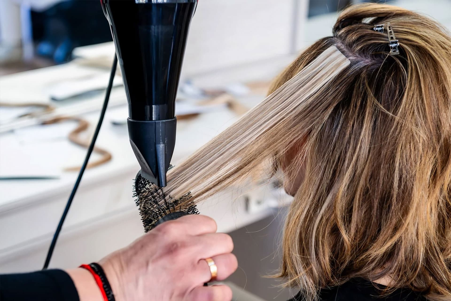 ¡Consigue tus extensiones de cabello natural con nosotros!
