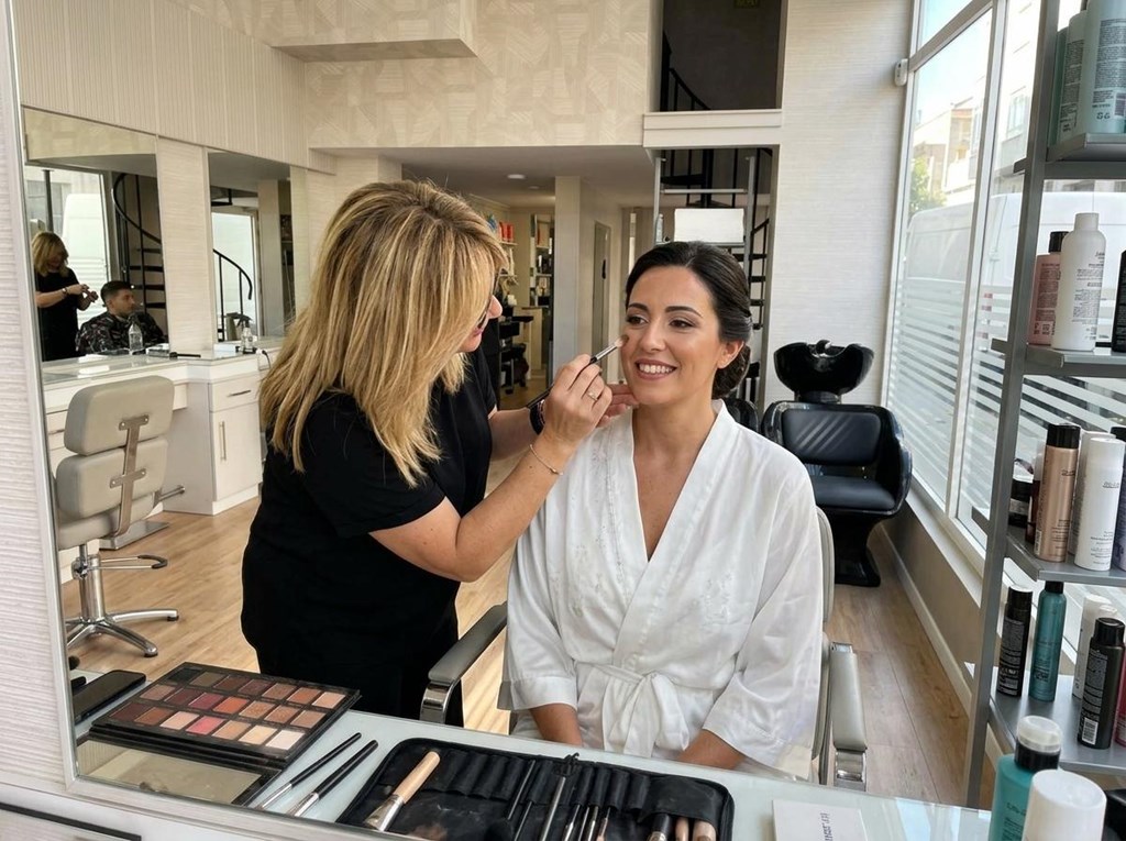 Foto 1 Maquillaje para novias en Vigo